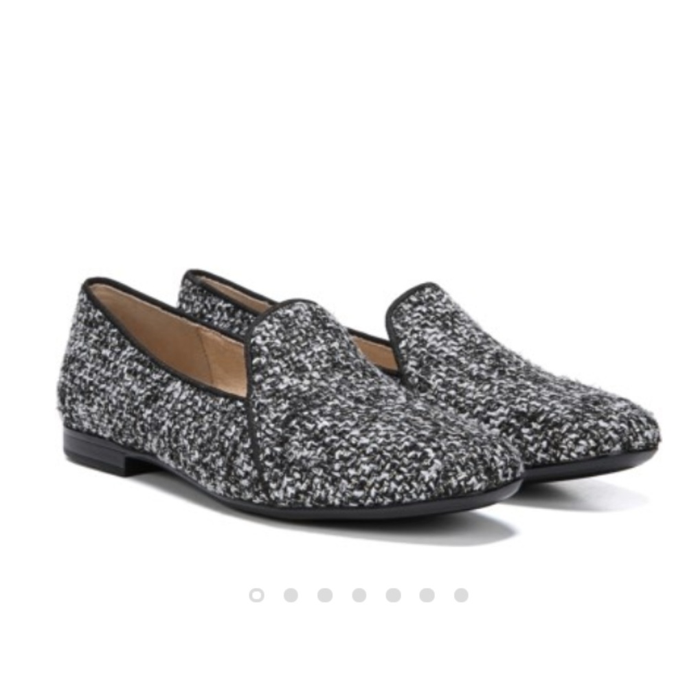 Naturalizer like new Emiline Loafers size 7.5
